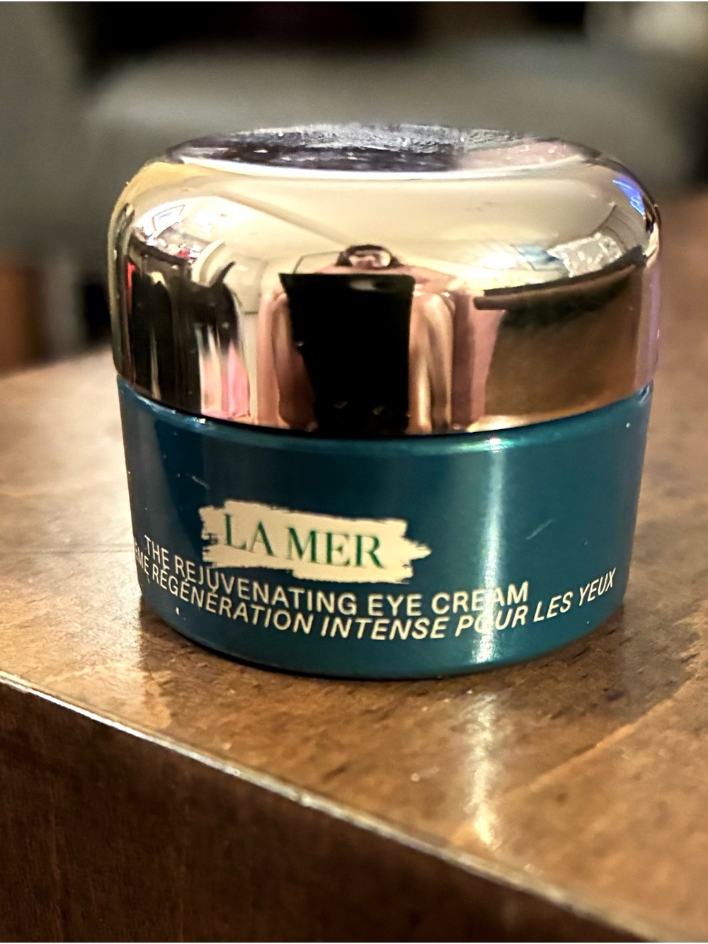 Award Winning !La Mer Eye Concentrate Cream — 3.5ml travel jar